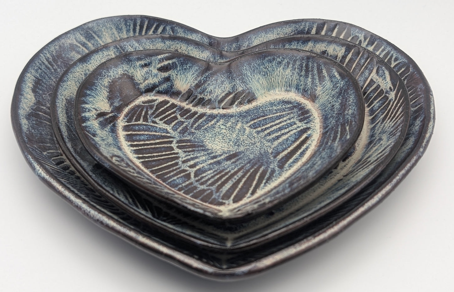 Small flower print heart dish - Kimchi