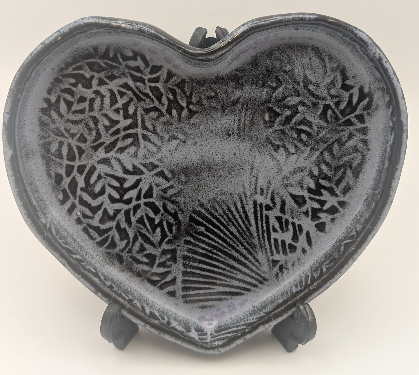 Small leaf print heart dish - ii