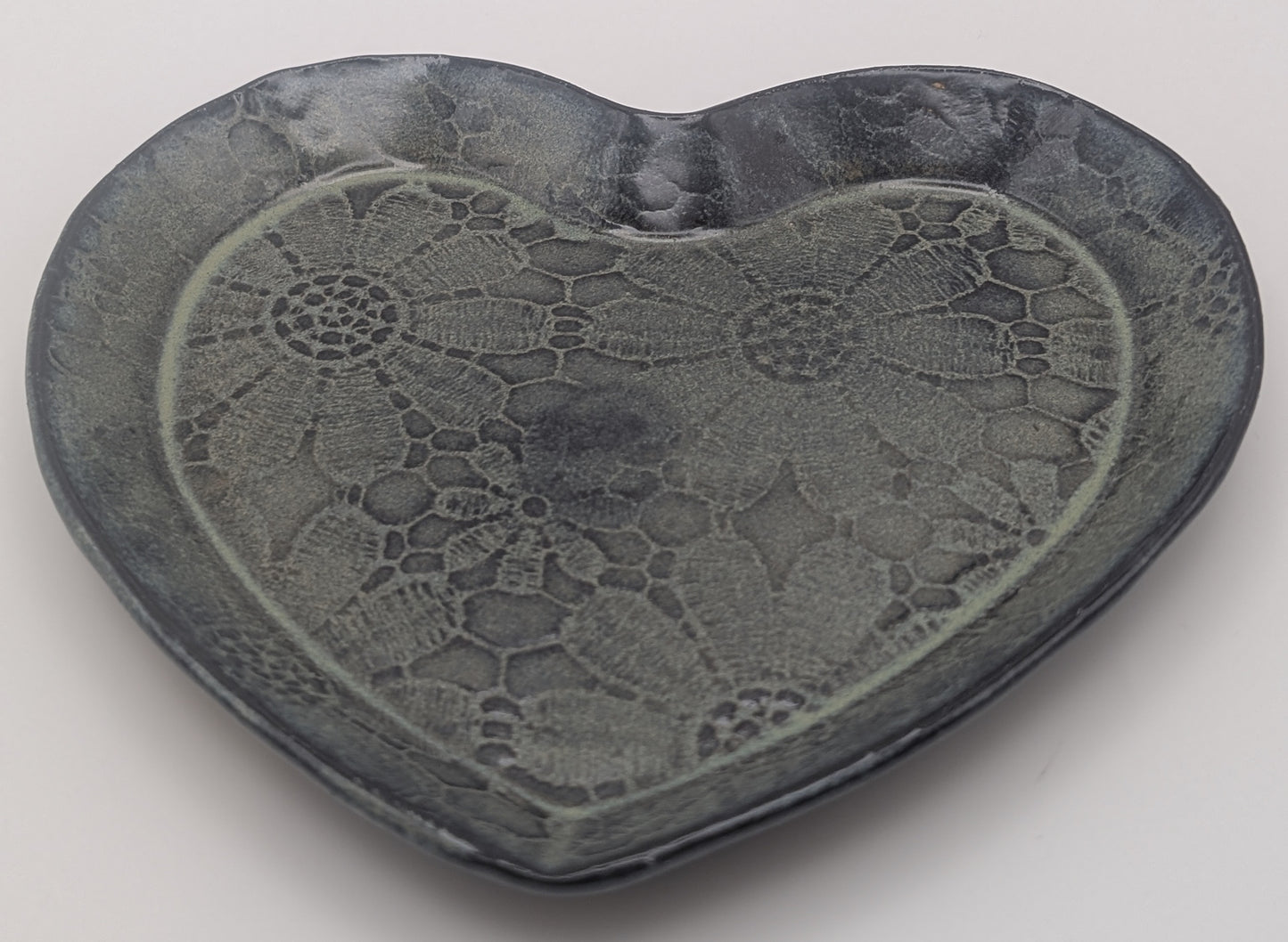 Large flower print heart dish -