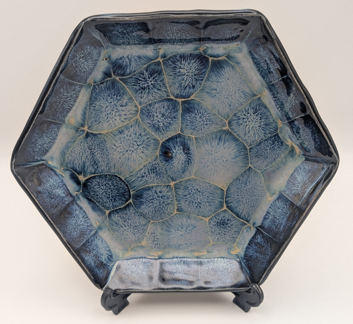 Medium Frozen Pond Hexagonal Dish