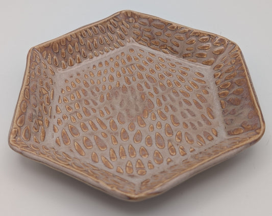 Small Droplet Hexagonal Dish